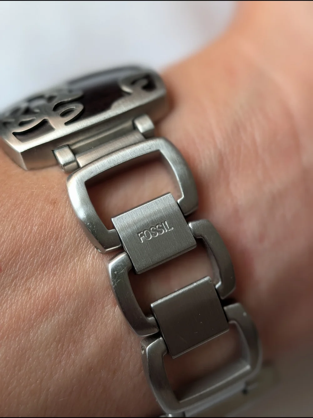 Fossil Ladies’s Wood and Stainless Steel Link Bracelet Watch